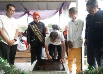 Ciptakan Pendidikan Anak Berkualitas, PJ Bupati Pringsewu Resmikan TK Satu Atap