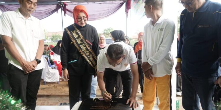 Ciptakan Pendidikan Anak Berkualitas, PJ Bupati Pringsewu Resmikan TK Satu Atap