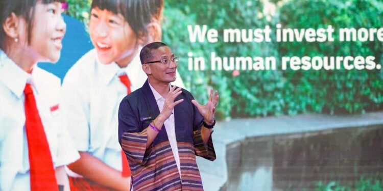 Menparekraf Dorong Generasi Muda Berinovasi Ciptakan Produk Kreatif