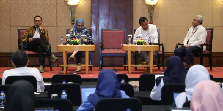 Evaluasi Pelayanan Publik 2024 Fokus pada 9 Layanan Prioritas