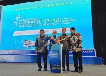Buka GIICOMVEC 2024, Agus Gumiwang: Industri Kendaraan Niaga Catat Penjualan Domestik 200.000 unit Tahun Lalu