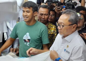 Kunjungi Pasar Tanah Abang, Mendag Zulhas: Makin Ramai, Tanda Geliat Ekonomi Di atas Rata-Rata