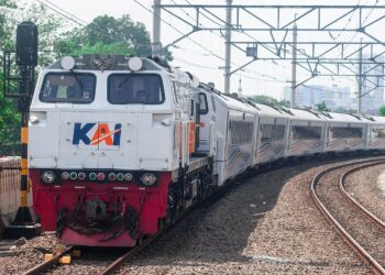 KAI Prediksi 7,3 Juta Orang Tinggalkan Jabodetabek dengan Kereta