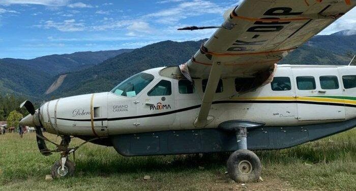 Pesawat Caravan Milik Pemprov Papua Barat Tergelincir, LP3BH Minta Aparat Selidiki
