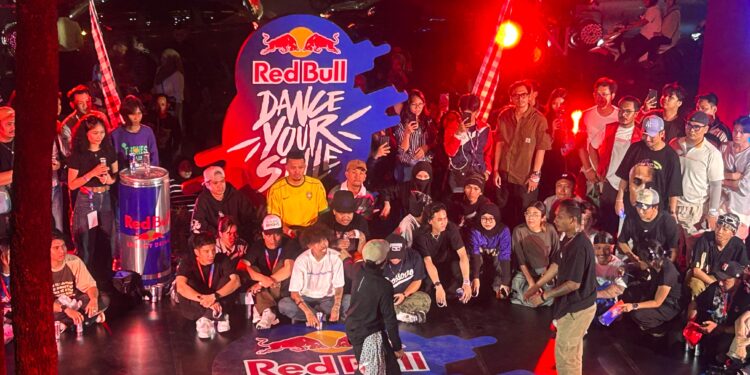 Menobatkan Juara Red Bull Dance Your Style Yang Pertama di Indonesia