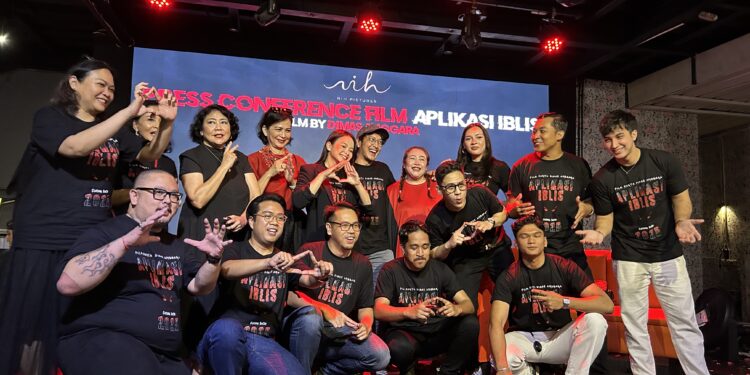 NIH Picture Mempersembahkan Film Horor dan Cinta “Aplikasi Iblis” Tayang di 2025