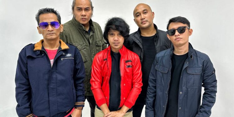 Rocker Kasarunk Luncurkan Single di Awal Tahun 2025 Berjudul “Forever Now And Then”