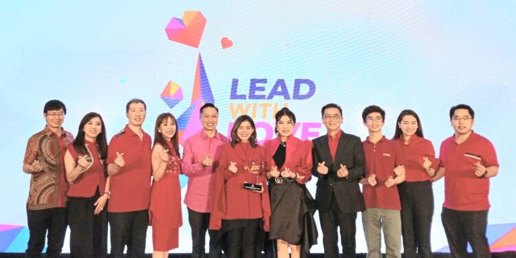 Merry Riana Education Raih Excellence Performance Award dari TanCorp