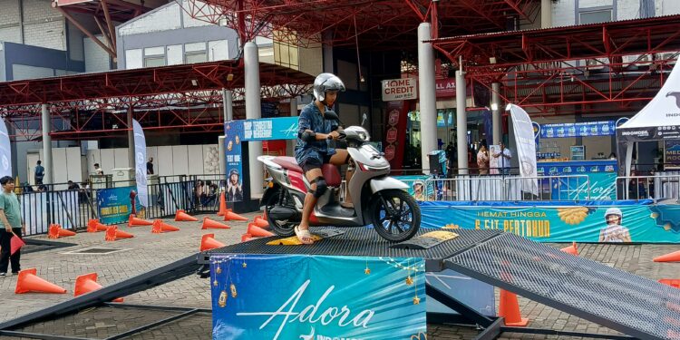 Jakarta Lebaran Fair 2025 : Adora Tawarkan Pengalaman Berkendara Nyaman dan Hemat dengan Promo Spesial