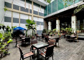 “THE LOCAL HAWKERS” Sajian Legendaris Khas Mangga Besar Hadir di Exito Lounge & Bar Sparks Life Jakarta