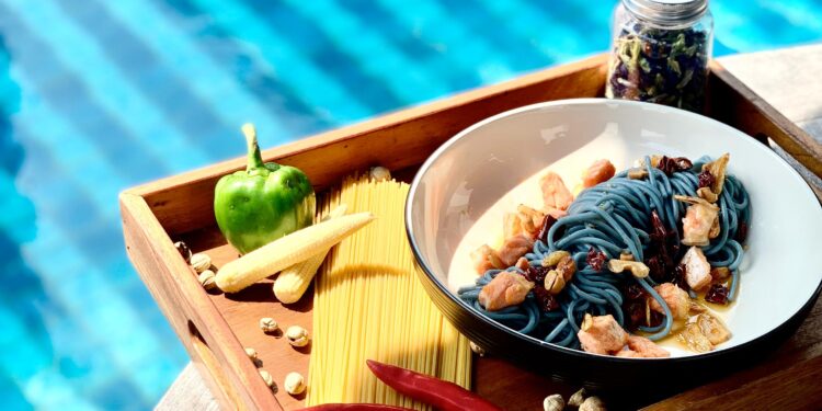 Nikmati Menu Rasa Barat dan Lokal di Promo Bulan Juli Exito Lounge & Bar Sparks Life Jakarta