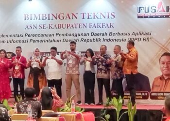 Bimtek ASN se-Kabupaten Fakfak Bahas Implementasi Perencanaan Pembangunan Daerah Berbasis Aplikasi SIPD RI