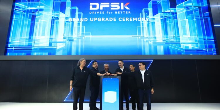 DFSK Tegaskan Komitmen Jangka Panjang Lewat Strategi “Drives for Better” di IIMS 2026