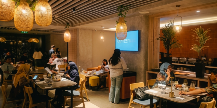 Sensasi Kuliner yang Menggoda di Tengah Kota, Kanteen Resmi Bertransformasi Menjadi Kanteen & Co.,