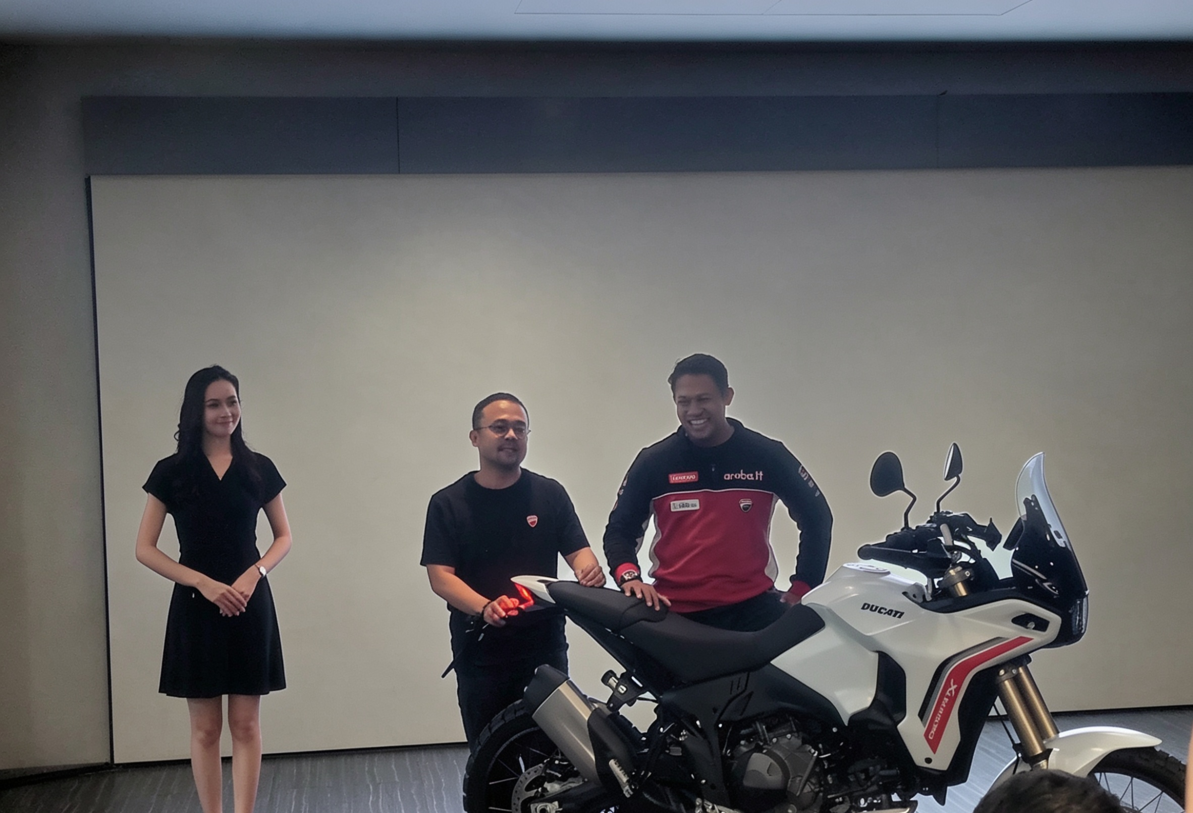 Ducati DesertX V2 2026 Resmi Meluncur: Menaklukkan Batas, Mendefinisikan Ulang Petualangan